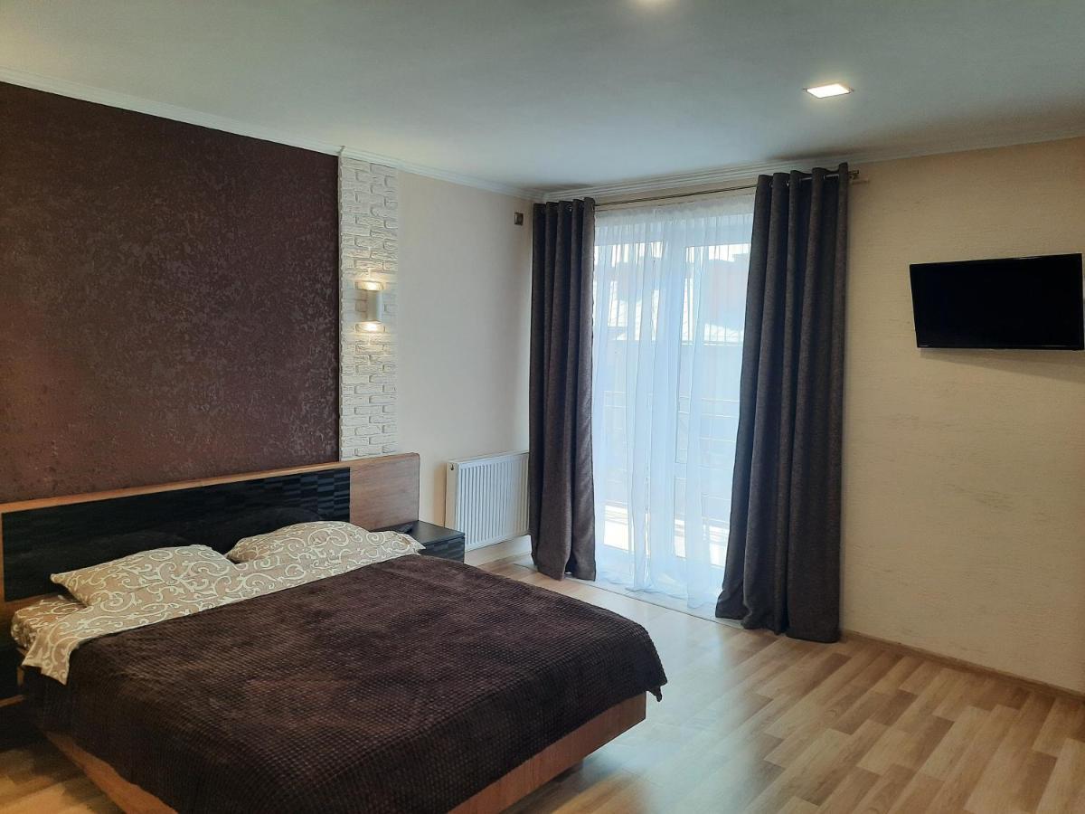 Podobovo-Ivano-Frankivsk.Com Екстериор снимка